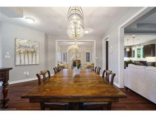 333 Valridge Drive, Ancaster, ON - Indoor Photo Showing Dining Room