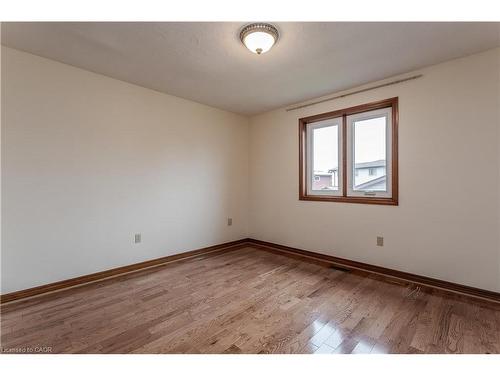 18 Marcel Place, Hamilton, ON - Indoor Photo Showing Other Room