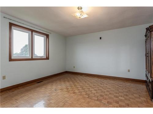 18 Marcel Place, Hamilton, ON - Indoor Photo Showing Other Room
