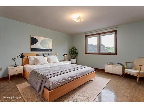 18 Marcel Place, Hamilton, ON - Indoor Photo Showing Bedroom