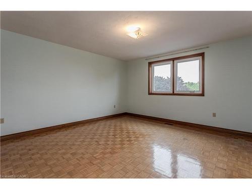 18 Marcel Place, Hamilton, ON - Indoor Photo Showing Other Room