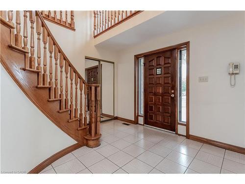 18 Marcel Place, Hamilton, ON - Indoor Photo Showing Other Room