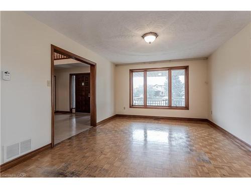 18 Marcel Place, Hamilton, ON - Indoor Photo Showing Other Room