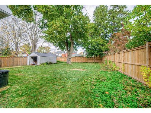 543 Queenston Road, Cambridge, ON - Outdoor With Backyard