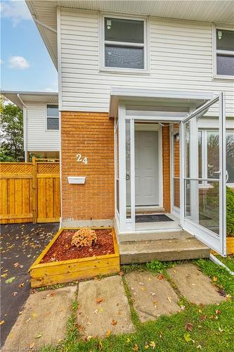 24 Culver Court, London, ON - Outdoor With Deck Patio Veranda With Exterior