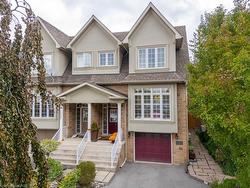 1025 Shaw Drive  Mississauga, ON L5G 3Z3