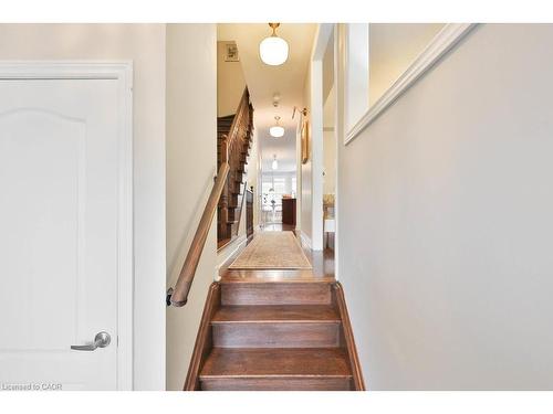 1025 Shaw Drive, Mississauga, ON - Indoor Photo Showing Other Room