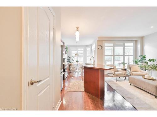 1025 Shaw Drive, Mississauga, ON - Indoor