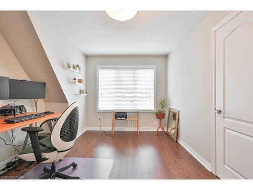 1025 Shaw Drive, Mississauga, ON - Indoor