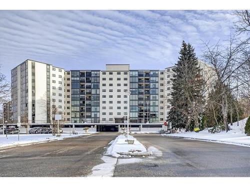 706-19 Woodlawn Road E, Guelph, ON - Outdoor With Facade