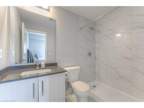 1207-15 Queen Street S, Hamilton, ON - Indoor Photo Showing Bathroom