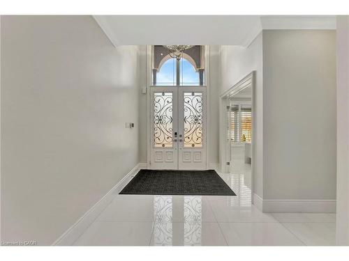 7 Bernini Court, Hamilton, ON - Indoor Photo Showing Other Room