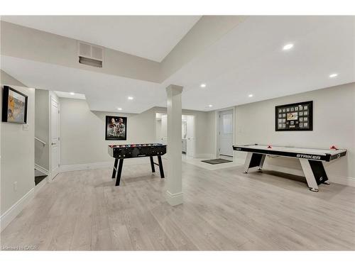 7 Bernini Court, Hamilton, ON - Indoor