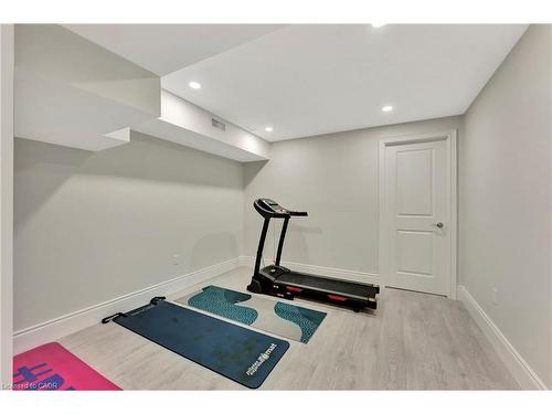 7 Bernini Court, Hamilton, ON - Indoor Photo Showing Gym Room