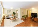 16 Garrow Drive, Hamilton, ON  - Indoor Photo Showing Living Room 