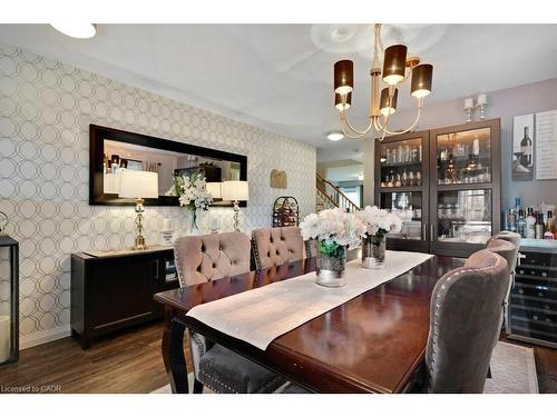 4 Swift Crescent, Cambridge, ON - Indoor Photo Showing Dining Room