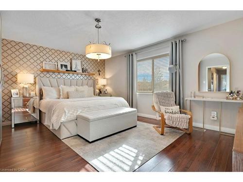 4 Swift Crescent, Cambridge, ON - Indoor Photo Showing Bedroom
