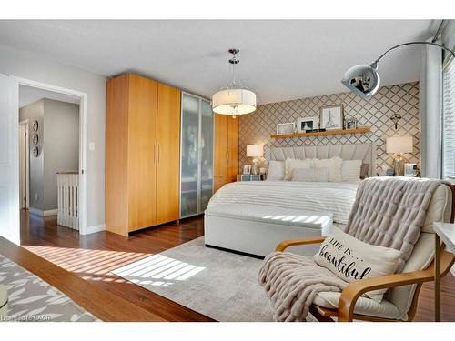 4 Swift Crescent, Cambridge, ON - Indoor Photo Showing Bedroom