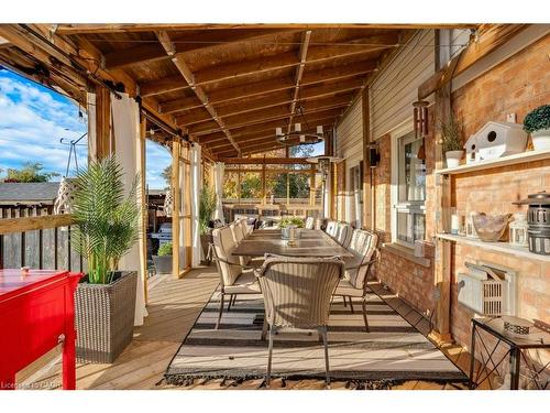 4 Swift Crescent, Cambridge, ON - Outdoor With Deck Patio Veranda With Exterior