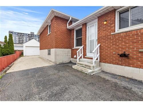 477 East 38Th Street, Hamilton, ON - Outdoor With Exterior