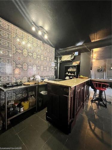 6 Jackson Avenue, Kitchener, ON 