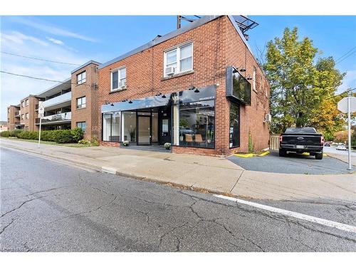 1809 King Street, Hamilton, ON 