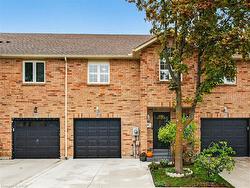 25 Vulcan Court  Stoney Creek, ON L8E 5W7