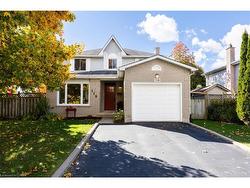 118 Stirling Macgregor Drive  Cambridge, ON N1S 4T4