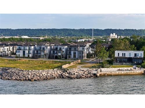 4 Sunrow Gate, Hamilton, ON - Outdoor With Body Of Water With View