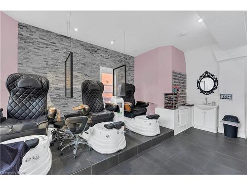 52 Water Street N, Kitchener, ON 