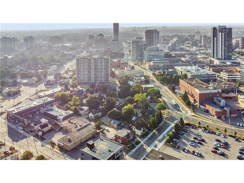 52 Water Street N, Kitchener, ON 