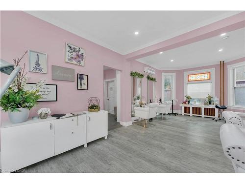 52 Water Street N, Kitchener, ON 