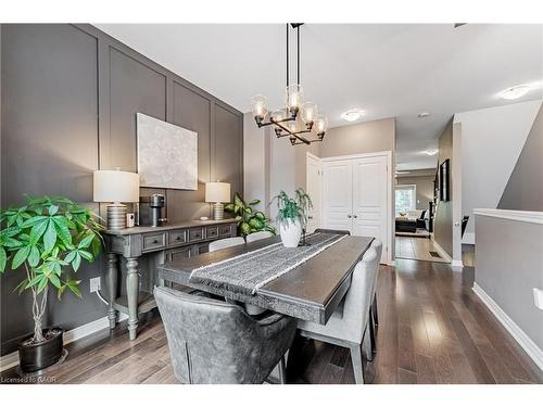 4148 Galileo Common, Burlington, ON - Indoor Photo Showing Dining Room
