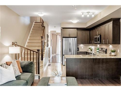 4148 Galileo Common, Burlington, ON - Indoor Photo Showing Kitchen With Upgraded Kitchen