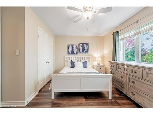 4148 Galileo Common, Burlington, ON - Indoor Photo Showing Bedroom