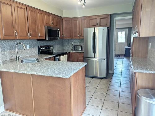 537 Westman Avenue, Peterborough, ON - Indoor Photo Showing Kitchen With Stainless Steel Kitchen