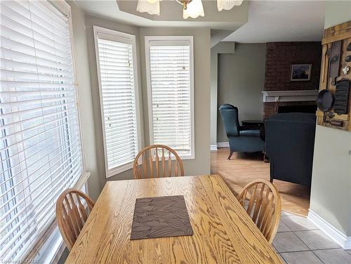537 Westman Avenue, Peterborough, ON - Indoor Photo Showing Dining Room