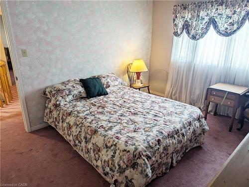 537 Westman Avenue, Peterborough, ON - Indoor Photo Showing Bedroom