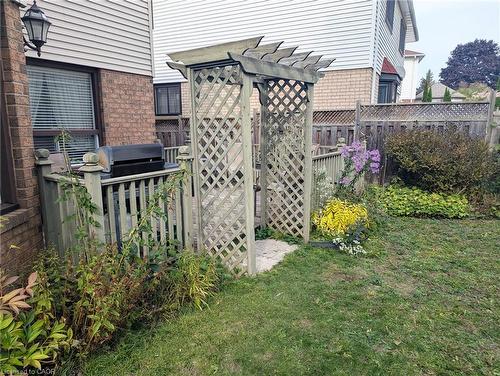 537 Westman Avenue, Peterborough, ON - Outdoor