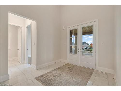 27 Gamble Street, Halton Hills, ON - Indoor Photo Showing Other Room