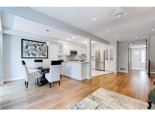 19-2151 Walkers Line, Burlington, ON - Indoor