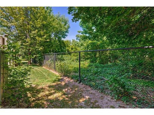 19-2151 Walkers Line, Burlington, ON - Outdoor