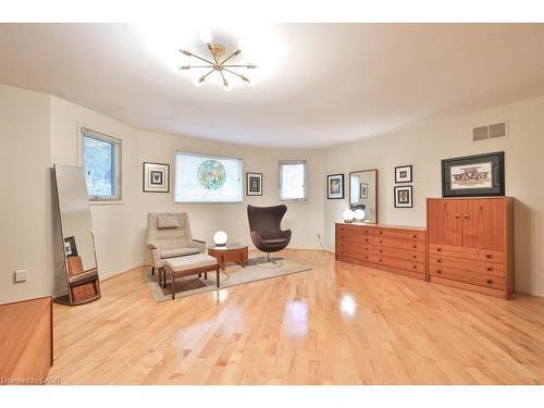 1995 Pitagora Court, Mississauga, ON - Indoor Photo Showing Living Room