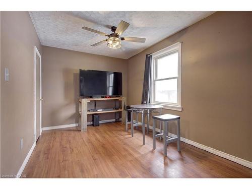 67 Blossom Avenue, Brantford, ON - Indoor