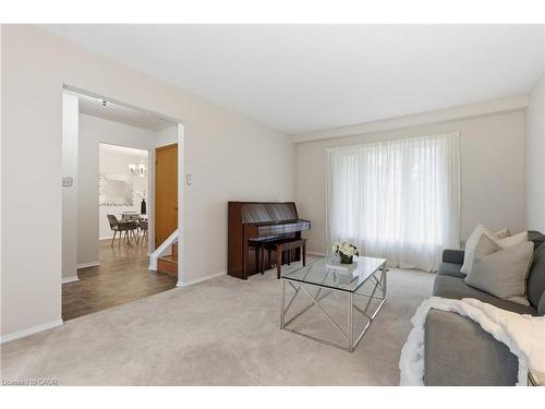 28 Bacall Crescent, Hamilton, ON - Indoor