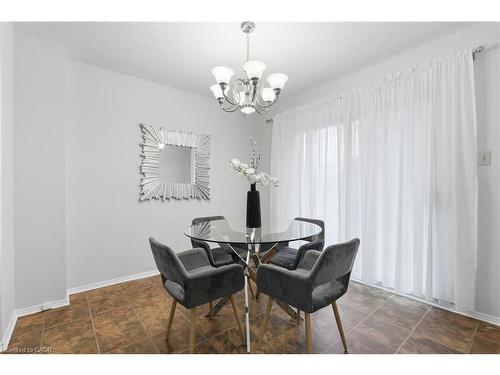 28 Bacall Crescent, Hamilton, ON - Indoor Photo Showing Dining Room