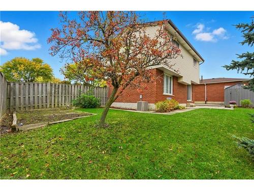 28 Bacall Crescent, Hamilton, ON - Outdoor