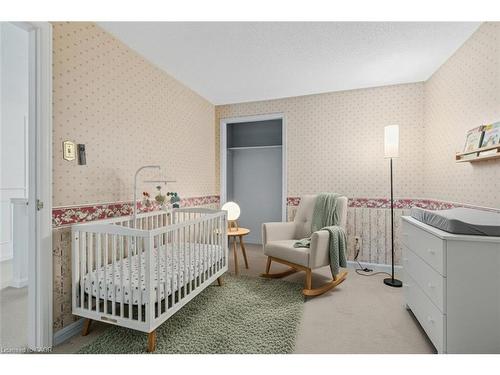 457 Stillmeadow Circle, Waterloo, ON - Indoor Photo Showing Bedroom