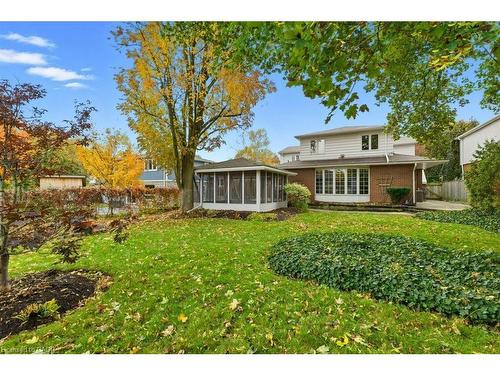 457 Stillmeadow Circle, Waterloo, ON - Outdoor
