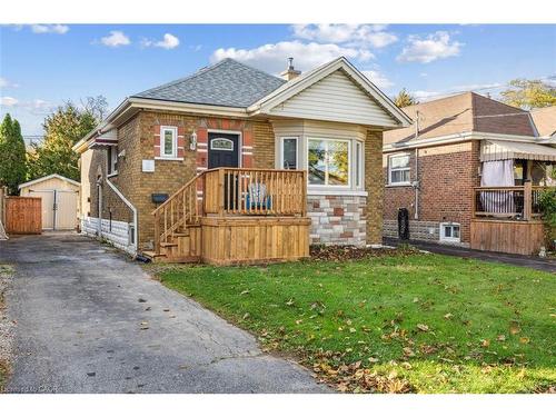 8 Wavell Avenue, Hamilton, ON - Outdoor